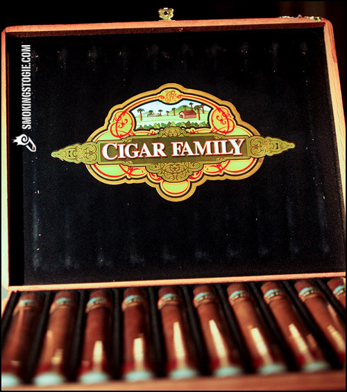 Cigar Family 10th Anniversary (CF10) 4.png