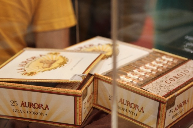 La Aurora & Miami Cigar & Co. 2.png