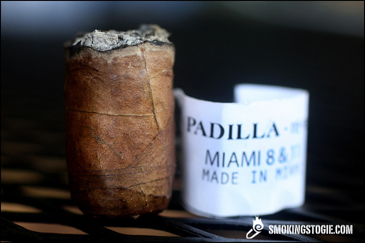 Padilla Miami 8&11 Robusto (2011) 4.png