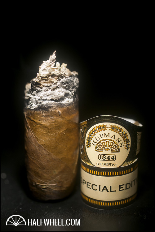 H Upmann 1844 Reserve Special Edition 4