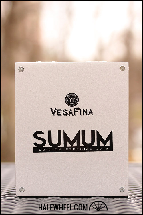 VegaFina Sumum Edición Especial 2010 Box 1