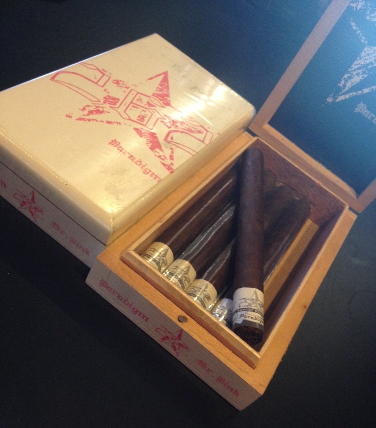 262 Cigars Mr Pink Westside Humidor