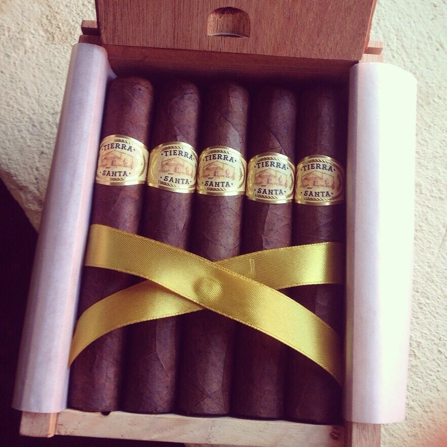Hermosa Cigars Tierra Santa