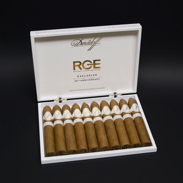 Davidoff Regency Cigar Emporium Exclusive 2016 box
