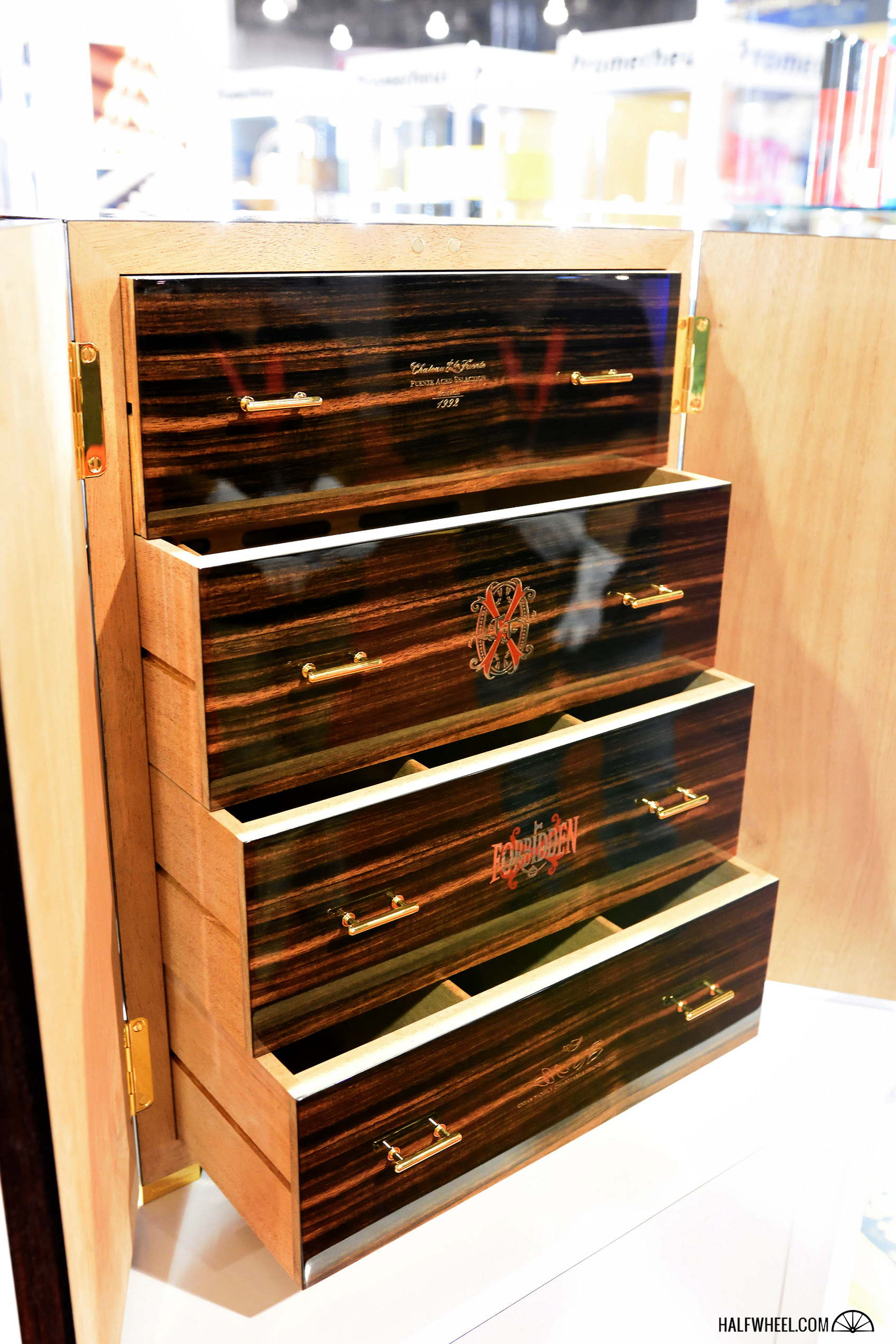 Prometheus 2016 Limited Edition Fuente Fuente Opus X Story Humidor 5 IPCPR 2016