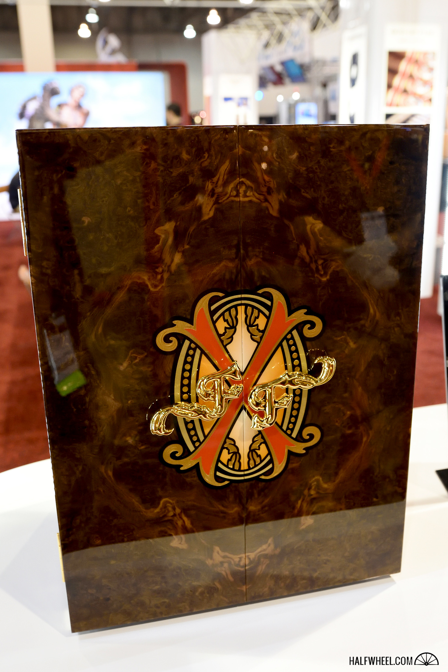 Prometheus 2016 Limited Edition Fuente Fuente Opus X Story Humidor 6 IPCPR 2016