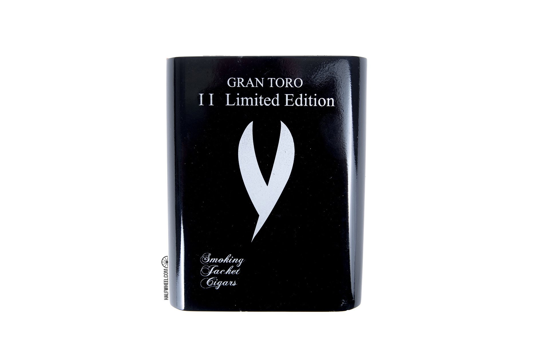 smoking-jacket-limited-edition-ii-grand-toro-box-1